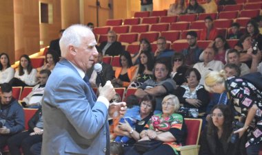 UCI MPGSM - 133º ANIVERSARIO DE LA CIUDAD E INAUGURACIÓN DEL TEATRO MUNICIPAL.-