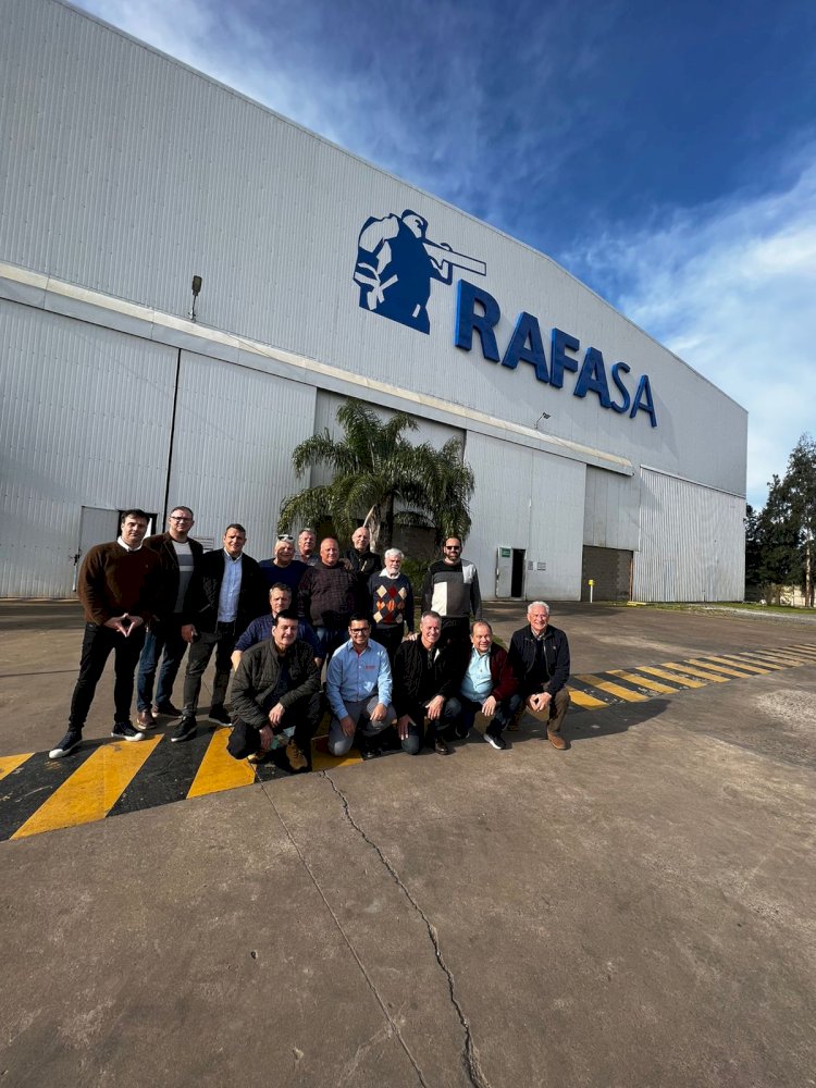 Encuentro internacional: UCI recibió a empresarios de Brasil para potenciar la integración productiva regional.